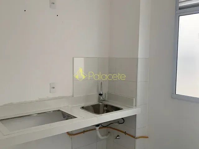 Apartamento com 49m² 2 quartos e 1 banheiro, para alugar, no bairro Santana em Pindamonhangaba