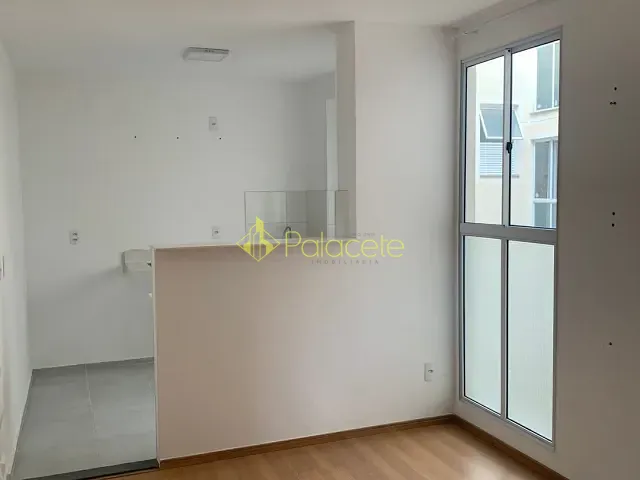 Apartamento com 49m² 2 quartos e 1 banheiro, para alugar, no bairro Santana em Pindamonhangaba