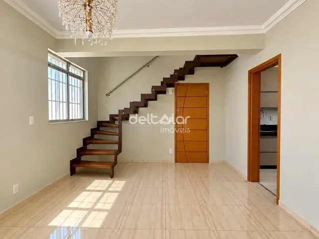 Cobertura / Penthouse com 179m² 4 quartos e 2 banheiros, para alugar, no bairro Fernão Dias em Belo Horizonte