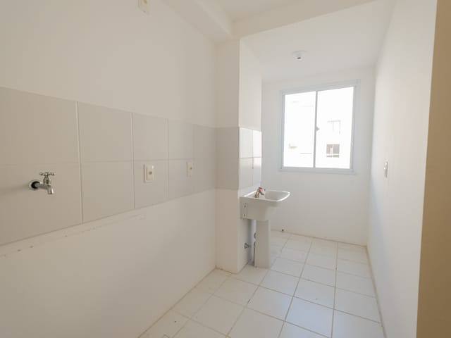 Apartamento com 78m² 3 quartos e 1 banheiro, à venda, no bairro Centro em Pelotas