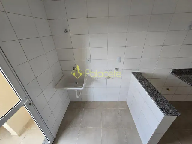 Apartamento com 60m² 2 quartos e 1 banheiro, à venda, no bairro Jardim Regina (Moreira César) em Pindamonhangaba
