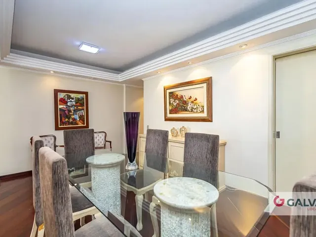 Apartamento 3 quartos e 2 banheiros, para alugar, no bairro Água Verde em Curitiba