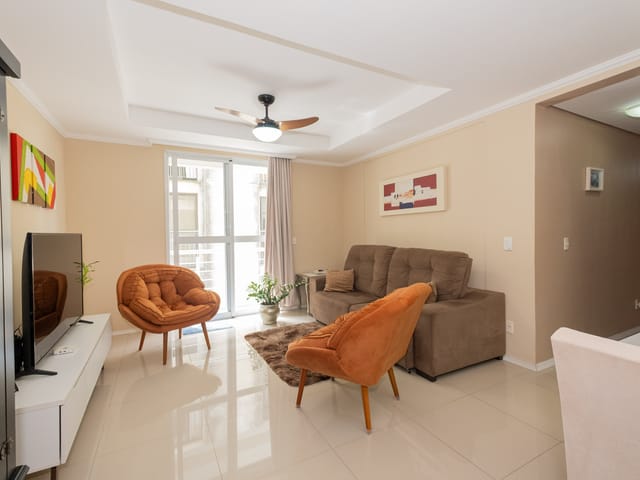 Apartamento com 142m² 3 quartos e 3 banheiros, à venda, no bairro Centro em Pelotas