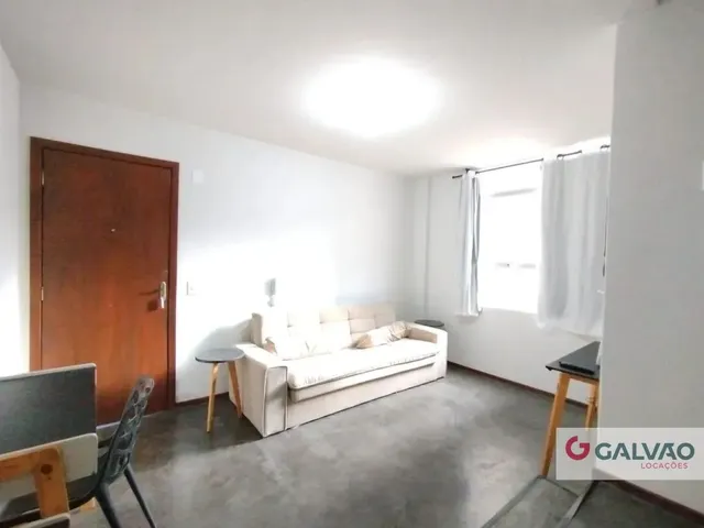 Apartamento 1 quarto e 1 banheiro, para alugar, no bairro Centro em Curitiba