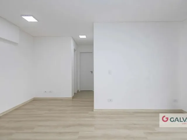 Apartamento 2 quartos e 2 banheiros, para alugar, no bairro Tingui em Curitiba