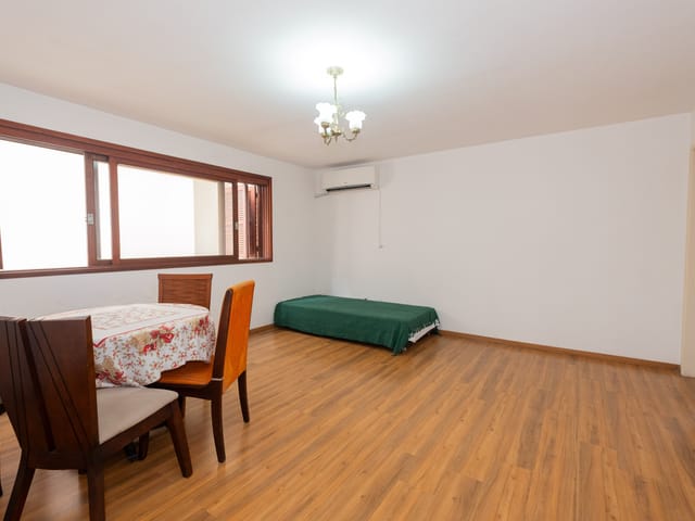 Apartamento com 118m² 2 quartos e 2 banheiros, à venda, no bairro Areal em Pelotas