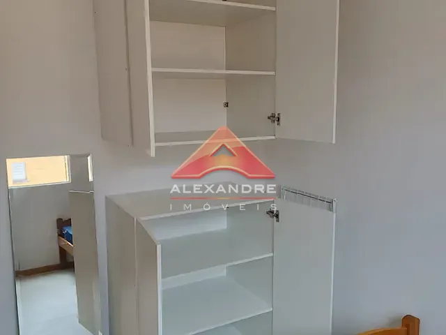 Apartamento com 42m² 2 quartos e 1 banheiro, à venda, no bairro Vila Industrial em São José dos Campos