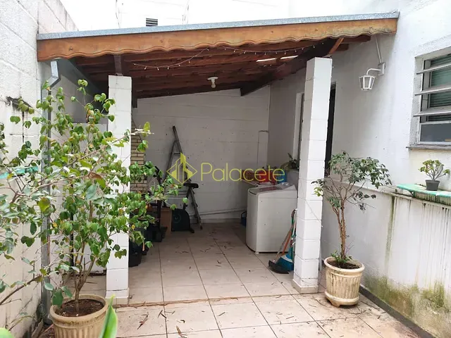 Apartamento 2 quartos e 1 banheiro, para alugar, no bairro crispim em Pindamonhangaba