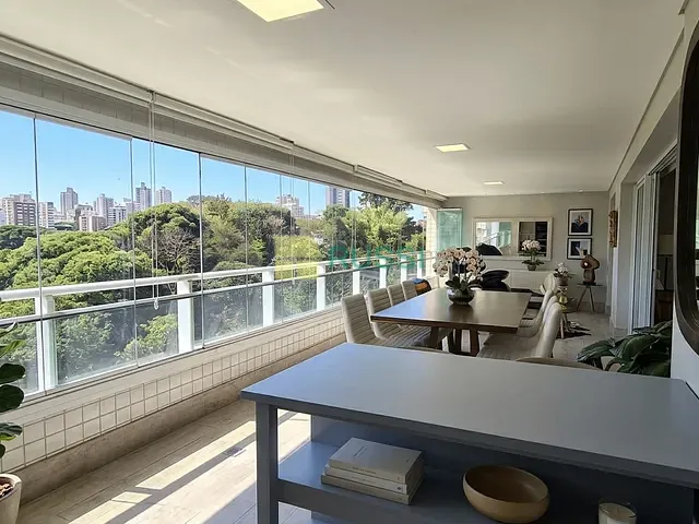 Apartamento 3 quartos e 4 banheiros, à venda, no bairro Vila Ema em São José dos Campos