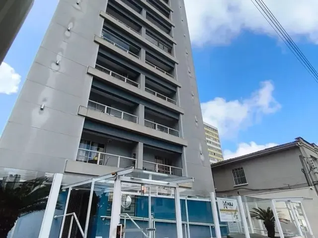 Apartamento 2 quartos e 1 banheiro, para alugar, no bairro Cristo Rei em Curitiba