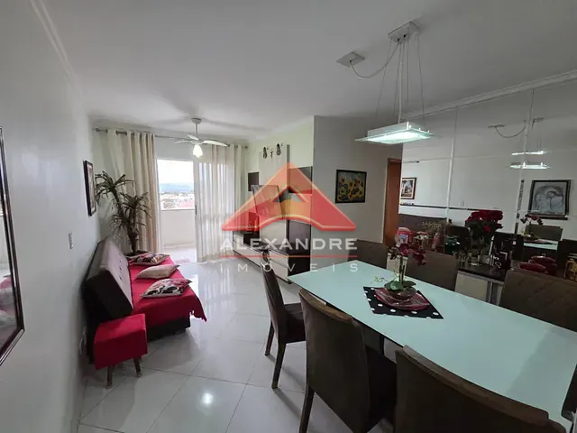 Apartamento 3 quartos e 2 banheiros, à venda, no bairro Vila Industrial em São José dos Campos