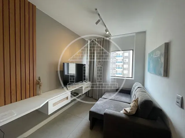 Apartamento com 76m² 2 quartos e 1 banheiro, para alugar, no bairro Vila Olímpia em São Paulo