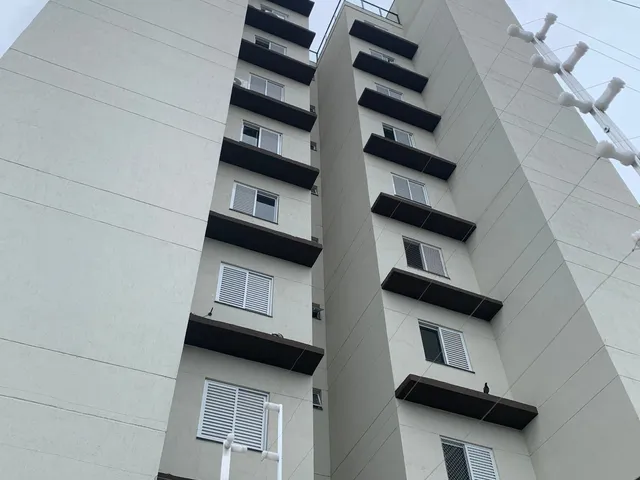 Apartamento 3 quartos e 2 banheiros, para alugar, no bairro Parque das Nações em Pindamonhangaba