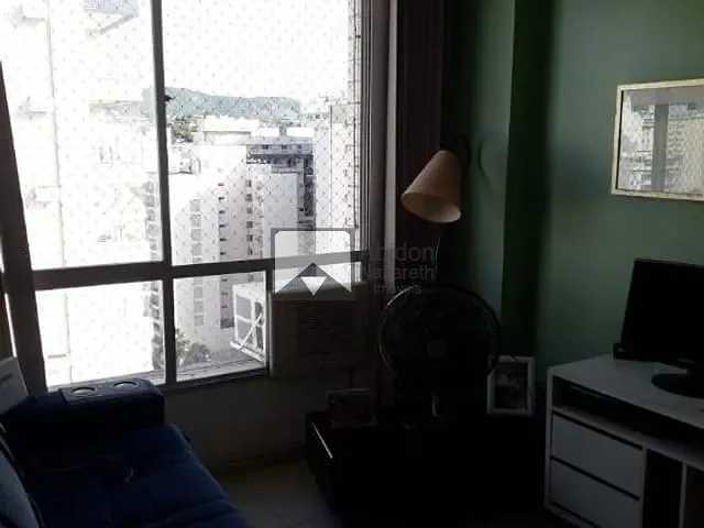 Apartamento com 60m² 1 quarto e 1 banheiro, à venda, no bairro Icaraí em Niterói
