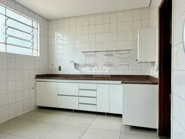 Apartamento com 120m² 3 quartos e 2 banheiros, para alugar, no bairro Vila Cloris em Belo Horizonte