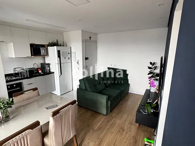 Apartamento 2 quartos e 1 banheiro, à venda, no bairro Jardim Santo Estêvão em Carapicuíba