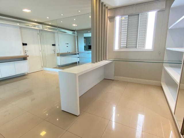 Apartamento com 150m² 2 quartos e 2 banheiros, à venda, no bairro Gleba Palhano em Londrina