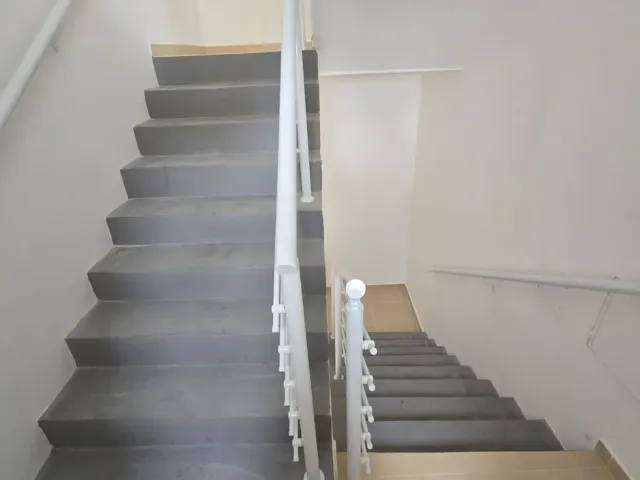 Apartamento 2 quartos e 1 banheiro, para alugar, no bairro Jardim Regina (Moreira César) em Pindamonhangaba
