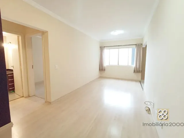 Apartamento 1 quarto e 1 banheiro, para alugar, no bairro Água Verde em Curitiba