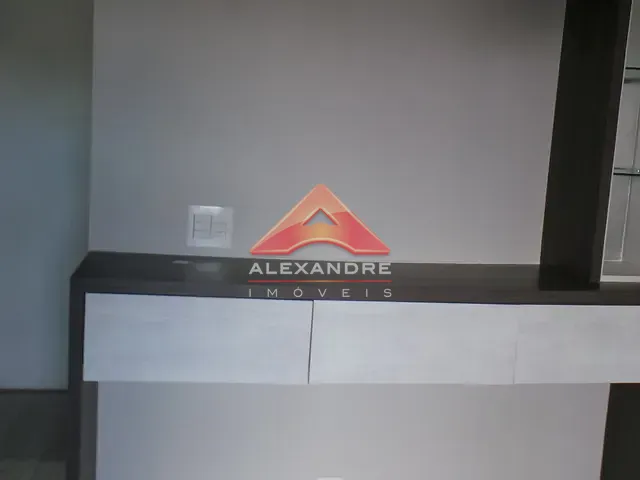 Apartamento 2 quartos e 1 banheiro, à venda, no bairro Jardim Ismênia em São José dos Campos