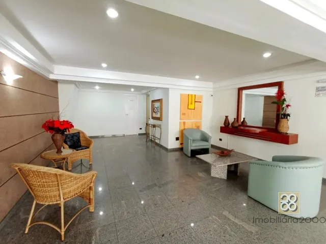 Apartamento 2 quartos e 1 banheiro, para alugar, no bairro Água Verde em Curitiba