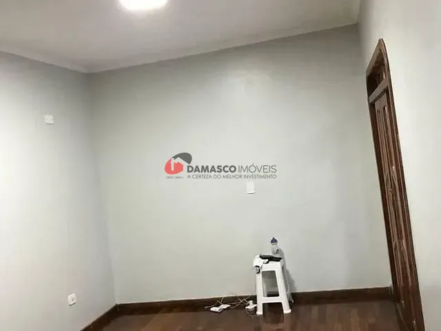 Apartamento 3 quartos e 1 banheiro, à venda ou para alugar, no bairro Campestre em Santo André