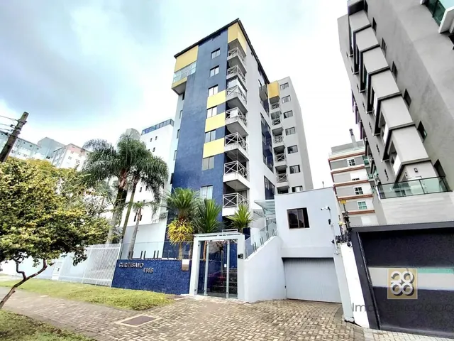 Apartamento 2 quartos e 1 banheiro, para alugar, no bairro Água Verde em Curitiba