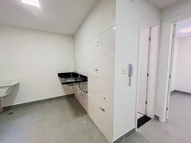 Apartamento 1 quarto e 1 banheiro, à venda ou para alugar, no bairro Vila Gea em São Paulo