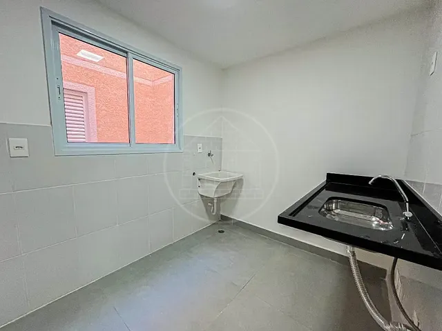 Apartamento 1 quarto e 1 banheiro, à venda ou para alugar, no bairro Vila Gea em São Paulo