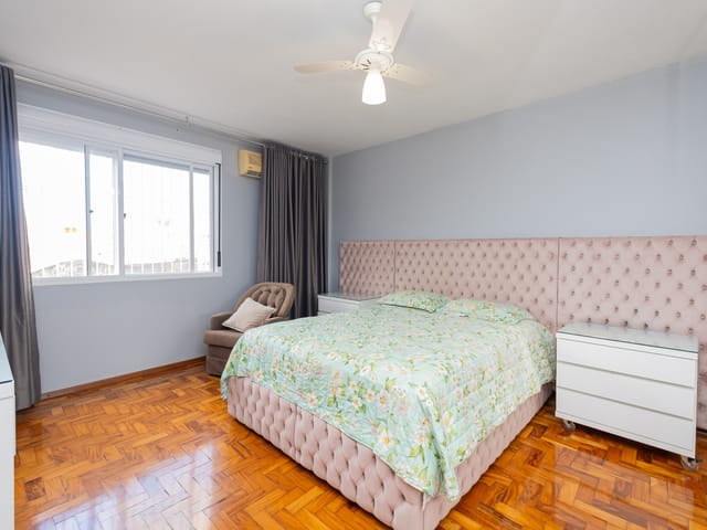 Apartamento com 104m² 2 quartos e 1 banheiro, à venda, no bairro Centro em Pelotas