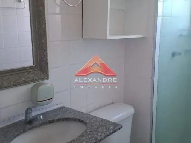 Apartamento 2 quartos e 1 banheiro, para alugar, no bairro Jardim Diamante em São José dos Campos