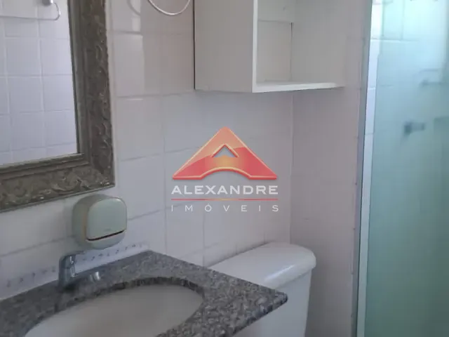 Apartamento 2 quartos e 1 banheiro, para alugar, no bairro Jardim Diamante em São José dos Campos