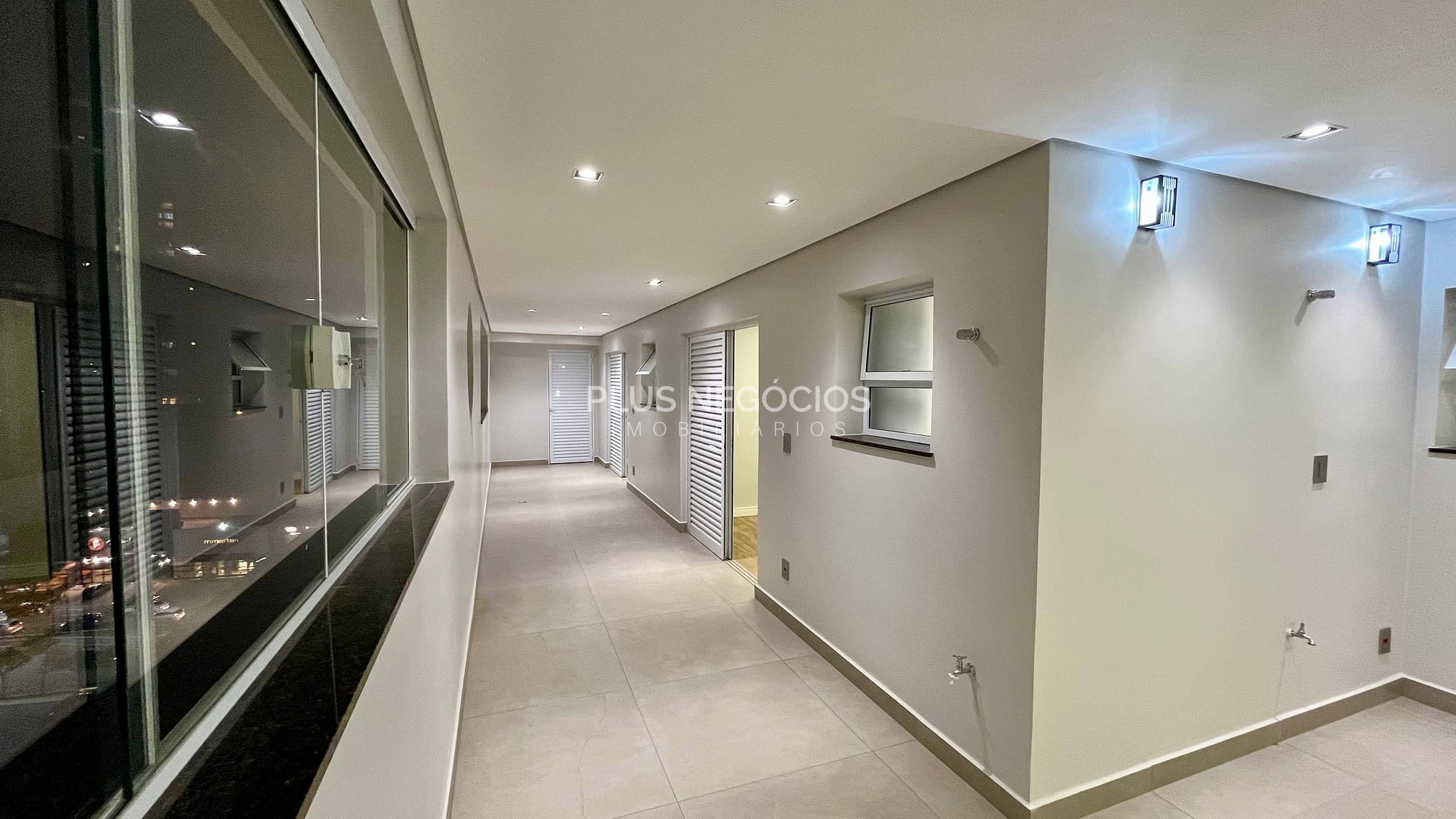 Apartamento, 4 quartos, 340 m² - Foto 2