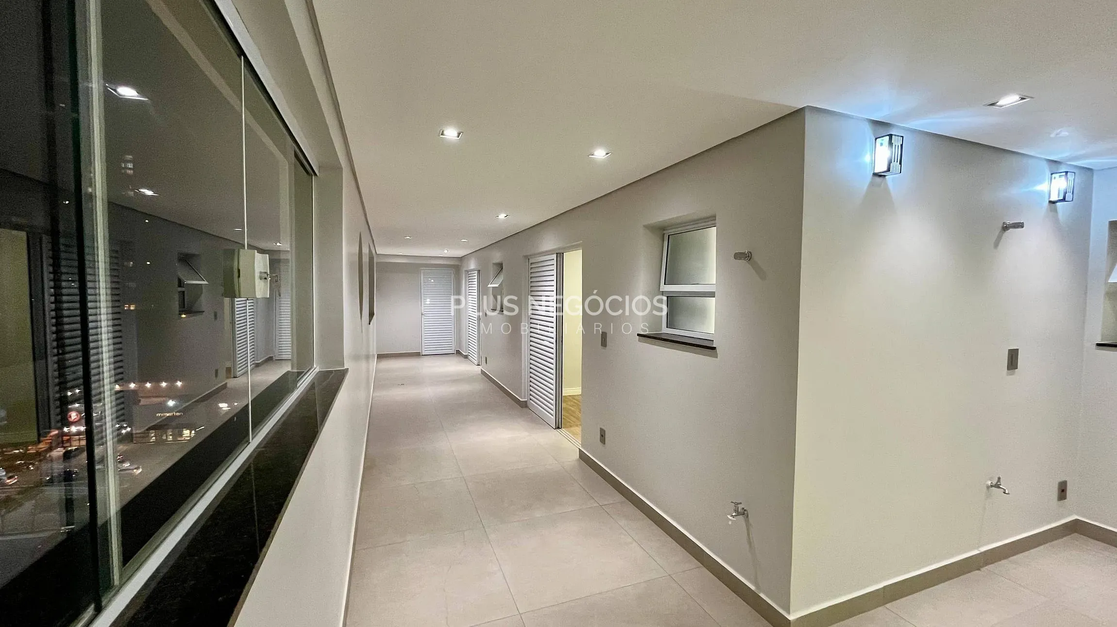 Apartamento, 4 quartos, 340 m² - Foto 2