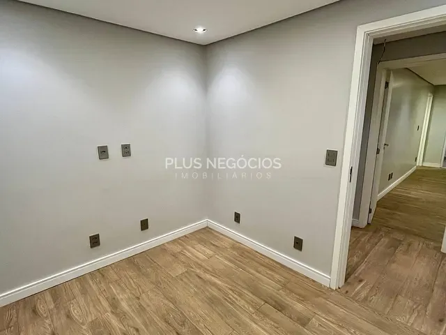 Apartamento com 340m² 4 quartos e 5 banheiros, à venda, no bairro Jardim Portal da Colina em Sorocaba