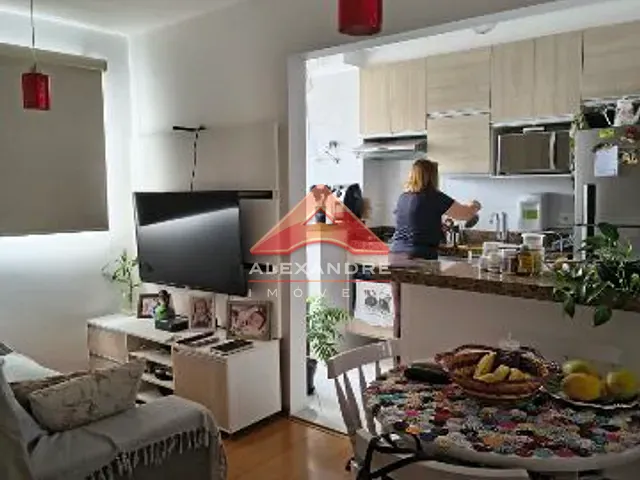 Apartamento com 50m² 2 quartos e 1 banheiro, à venda, no bairro Vila Tesouro em São José dos Campos