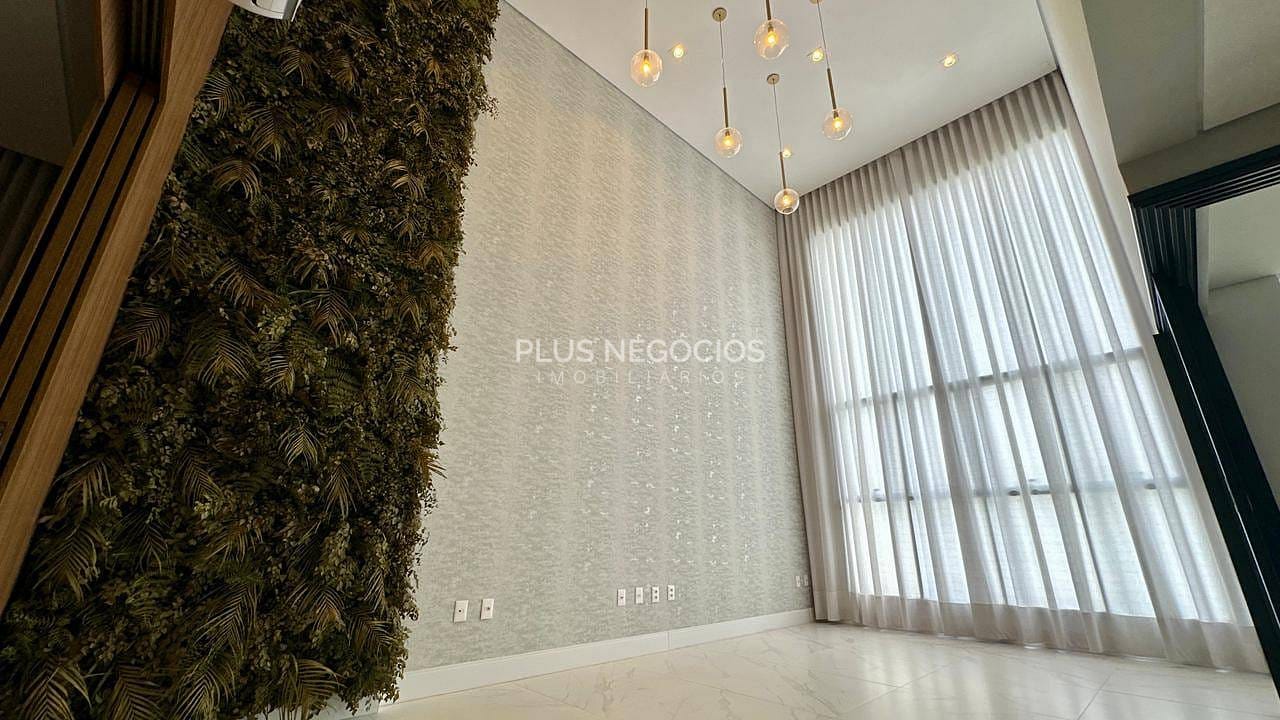 Apartamento, 3 quartos, 220 m² - Foto 1