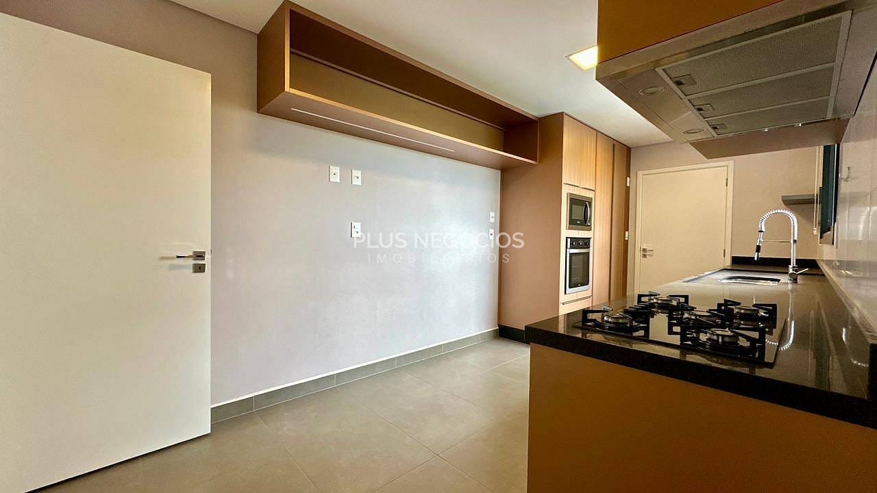 Apartamento, 3 quartos, 220 m² - Foto 23