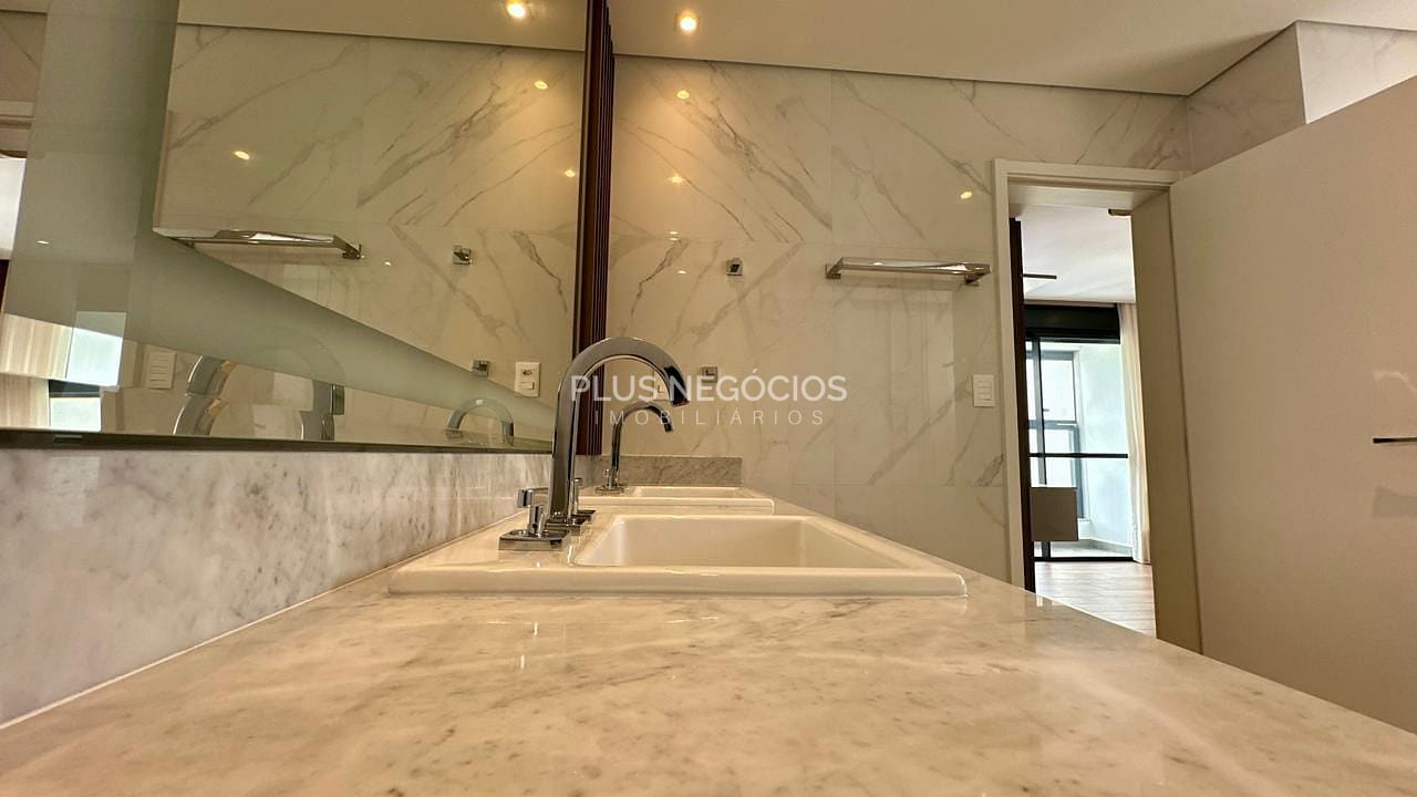 Apartamento, 3 quartos, 220 m² - Foto 43
