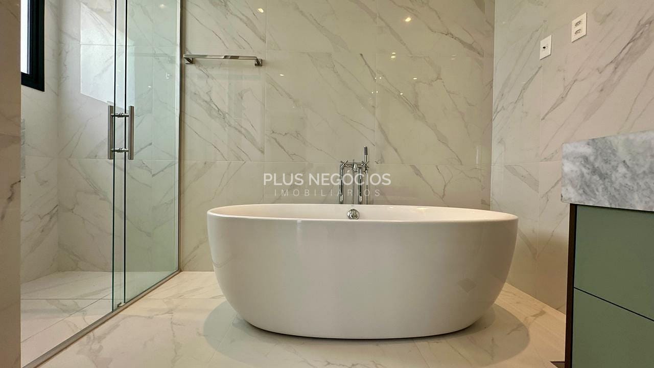 Apartamento, 3 quartos, 220 m² - Foto 40