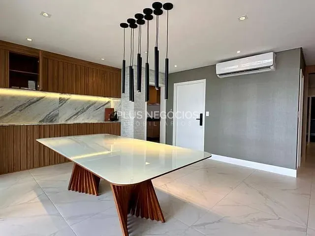 Apartamento com 220m² 3 quartos e 5 banheiros, à venda, no bairro Parque Campolim em Sorocaba
