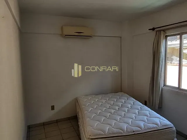 Apartamento com 75m² 2 quartos e 1 banheiro, à venda, no bairro Centro em Itapema