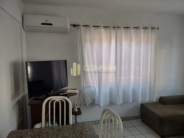 Apartamento com 75m² 2 quartos e 1 banheiro, à venda, no bairro Centro em Itapema