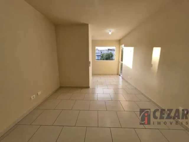 Apartamento 2 quartos e 1 banheiro, para alugar, no bairro Bairro Alto em Curitiba