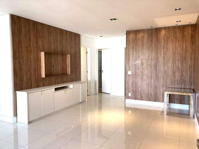 Foto do Apartamento - 02 suites c/ar condicionado, 02 vagas, 91 m², living  ampliado, varanda grill, para locação, Vila Mariana, São Paulo, SP | Paulista Imóveis.