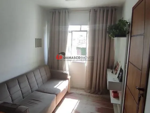 Apartamento 2 quartos e 1 banheiro, à venda, no bairro Vila Camilópolis em Santo André