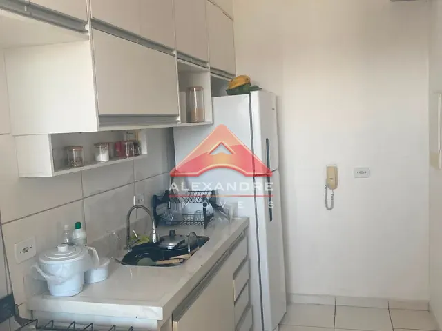 Apartamento 2 quartos e 1 banheiro, à venda, no bairro Jardim Santa Inês II em São José dos Campos