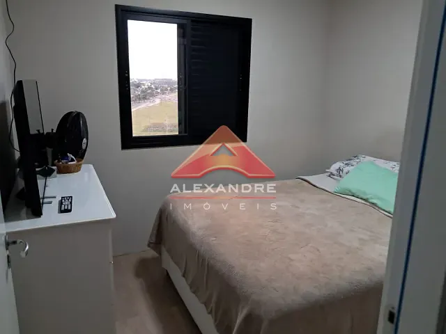 Apartamento 3 quartos e 1 banheiro, à venda, no bairro Parque Industrial em São José dos Campos