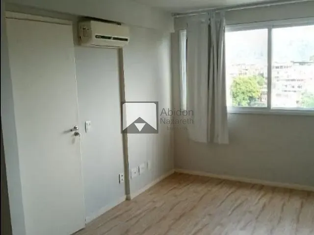 Apartamento com 120m² 3 quartos e 2 banheiros, à venda, no bairro Icaraí em Niterói