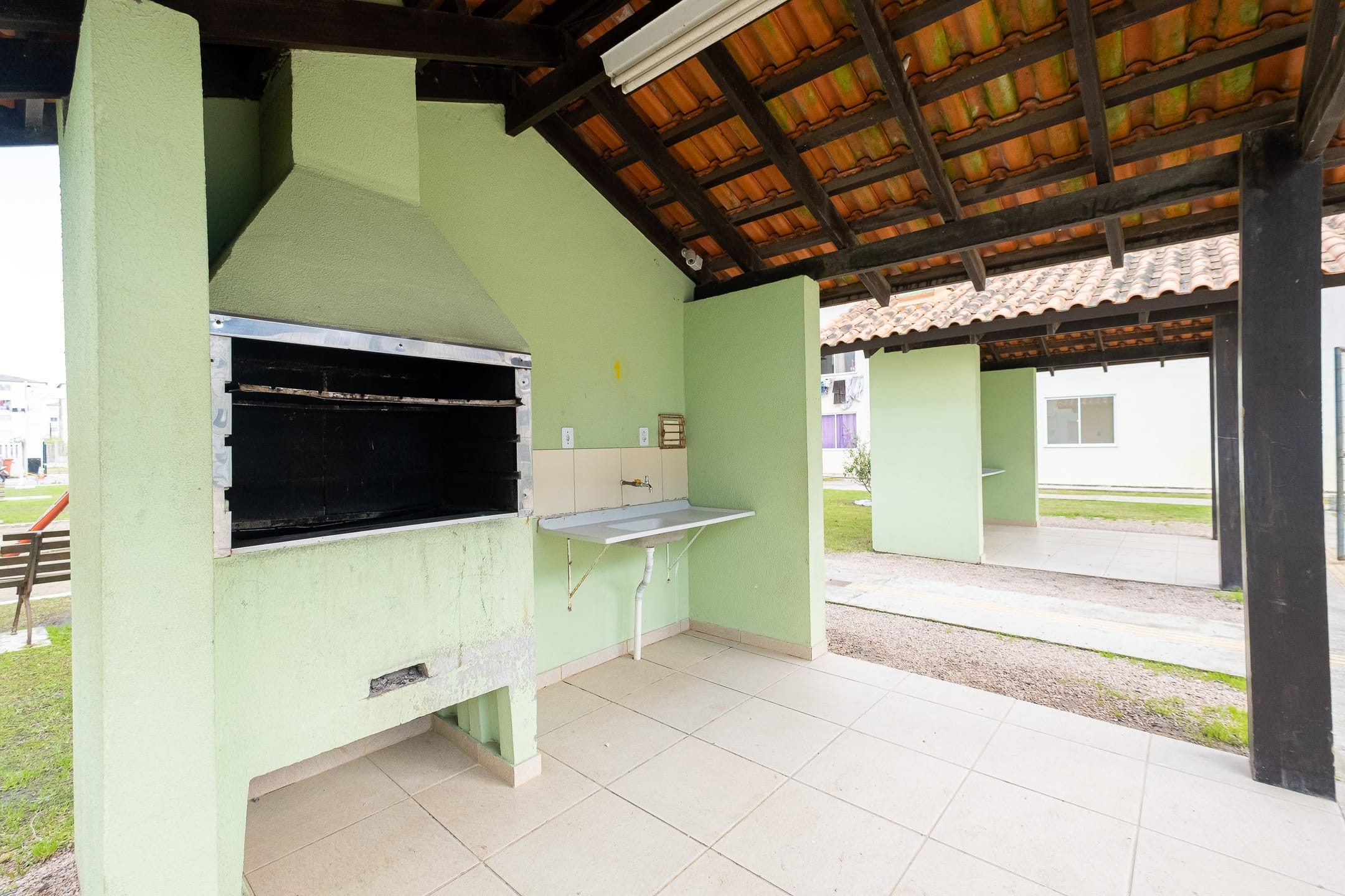 Apartamento para locação no Residencial Jasmim com 2 quartos e vaga de garagem privativa, conforto, segurança e ótima localização. - 12